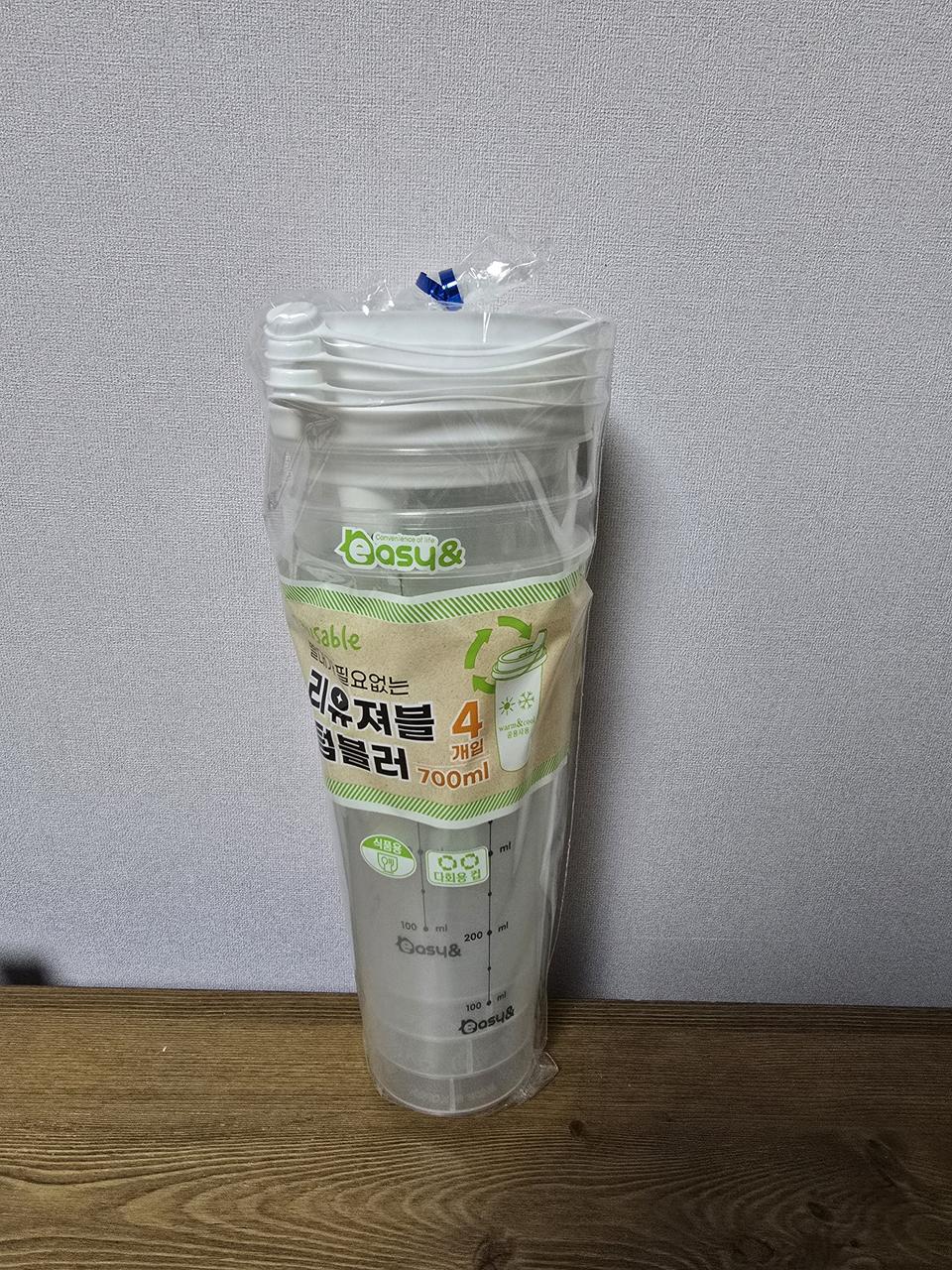 리유저블 텀블러×4개 판매합니다.