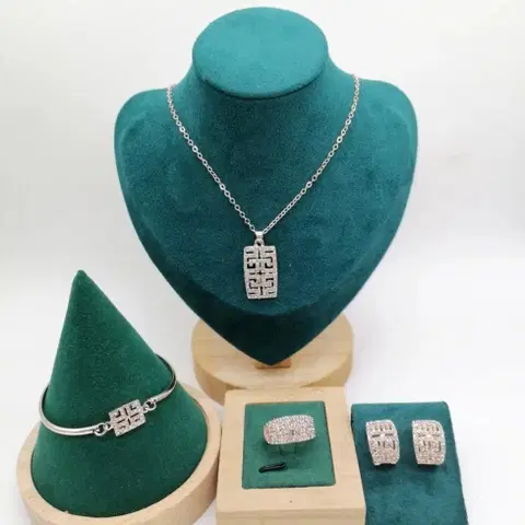 오스트리아 크리스탈 쥬얼리 세트 목걸이 반지 팔찌 귀걸이 새상품