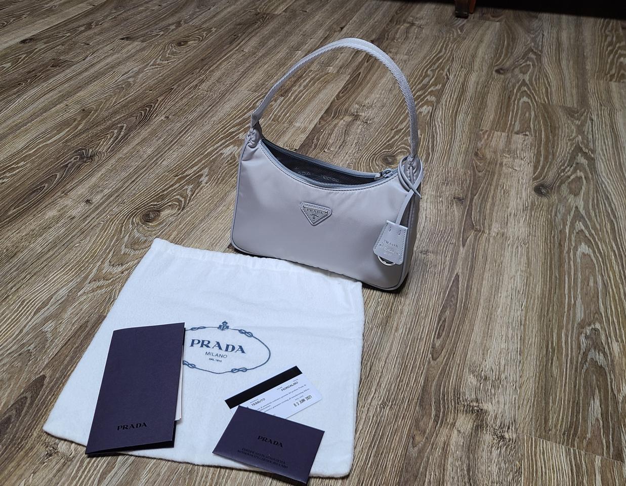 프라다 리에디션 호보백2000(마지막 가격) 1ne515 숄더백명품가방테
