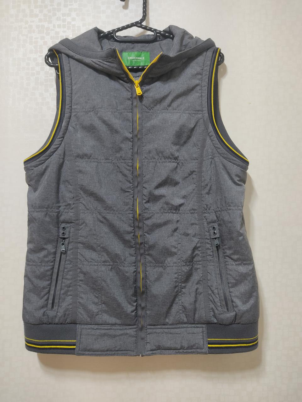 크로커다일 패딩조끼