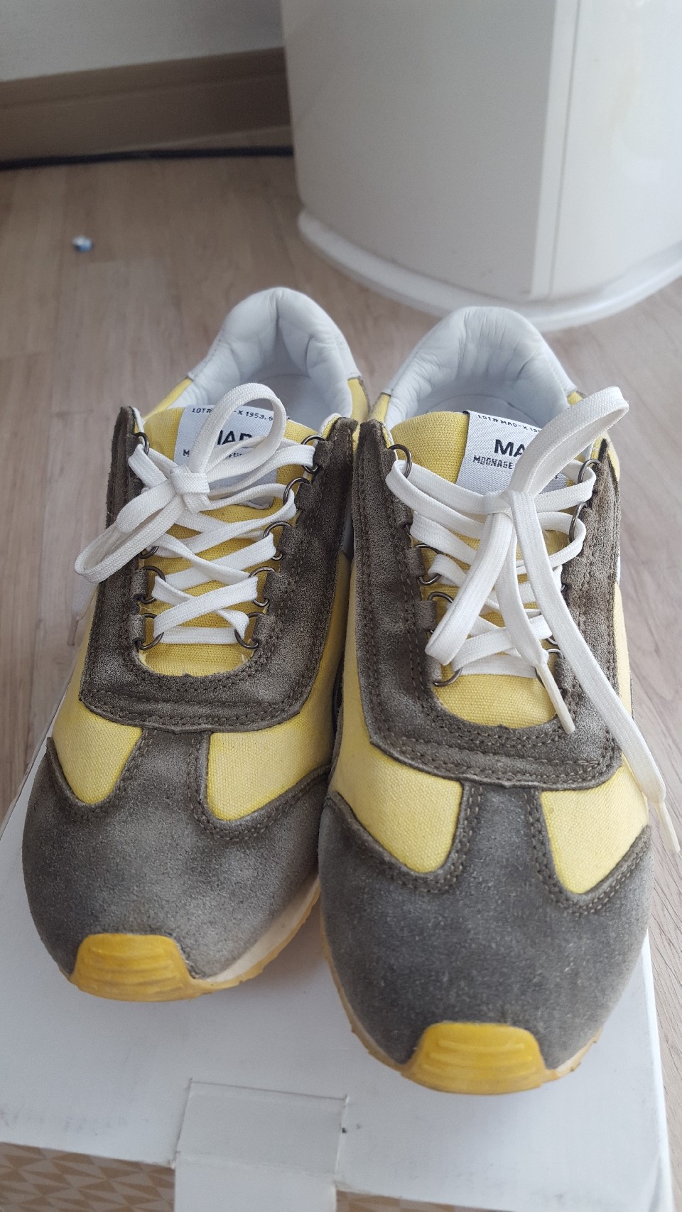 moonage devilment 스니커즈