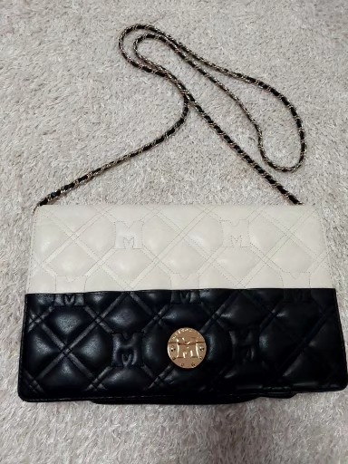 메트로시티 가방  사이즈 가로25  세로16