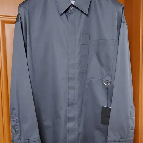 [시스템옴므] SYSTEM 메탈D링 솔리드 셔츠