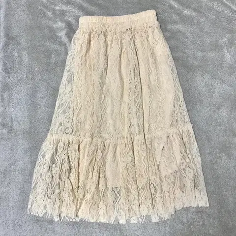 스파오 레이스 스커트 S사이즈(허리밴딩)