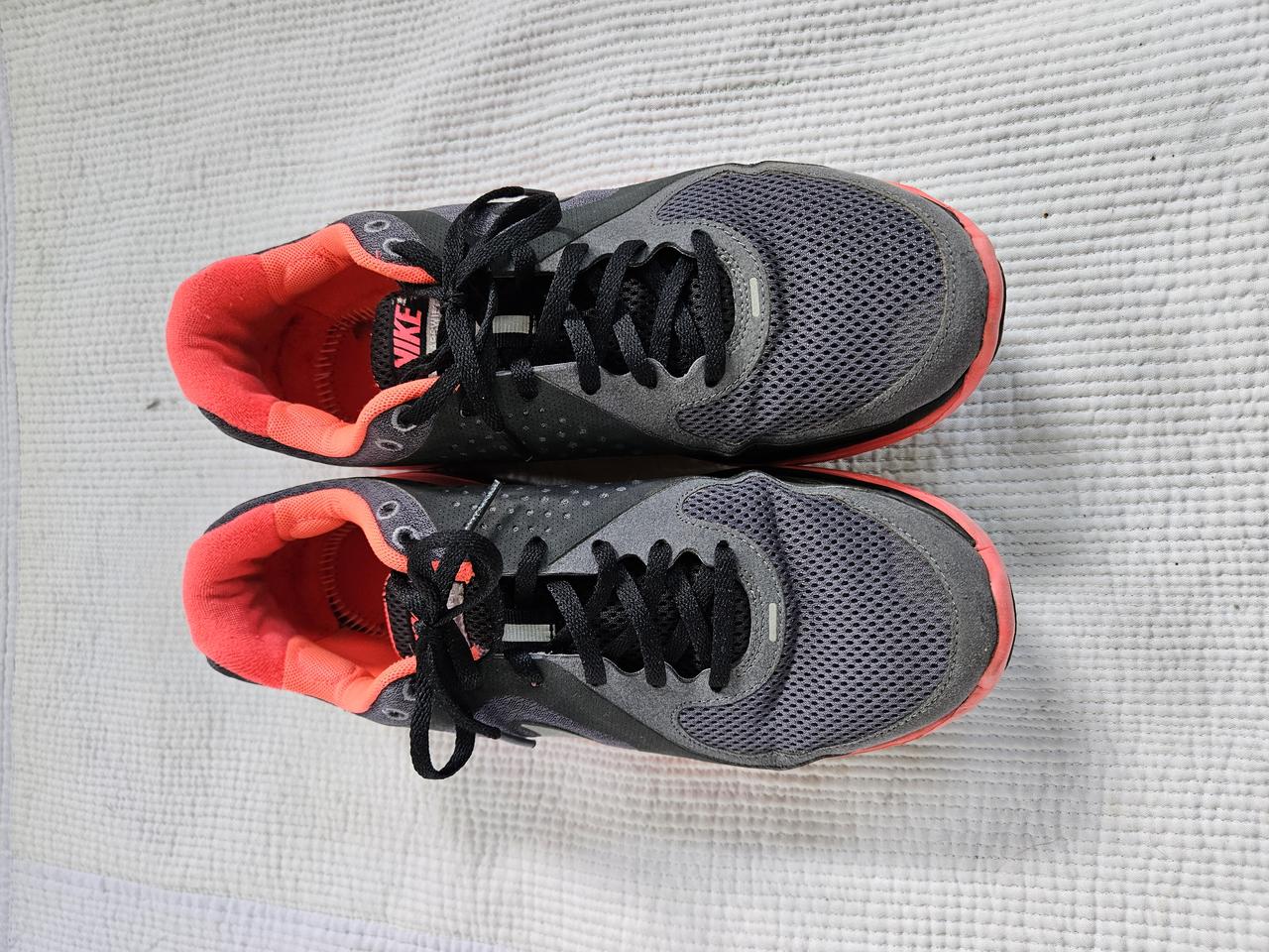 [나이키] 루나스위프트+ 운동화 사이즈265 10000