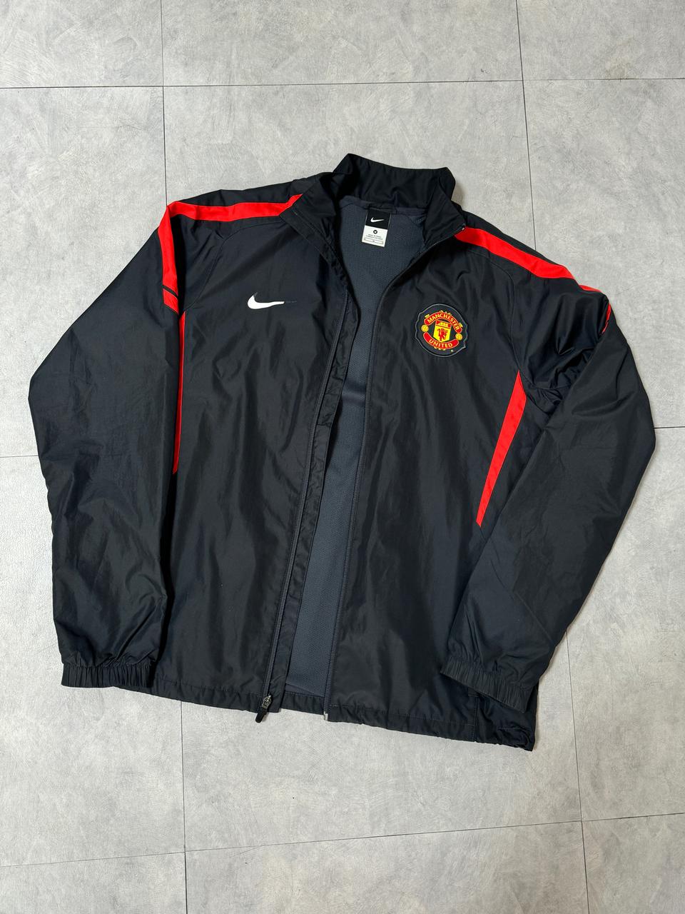 나이키 맨유 오버 바람막이