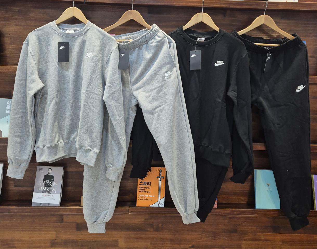나이키 조거 트레이닝 셋업 새상품급처분