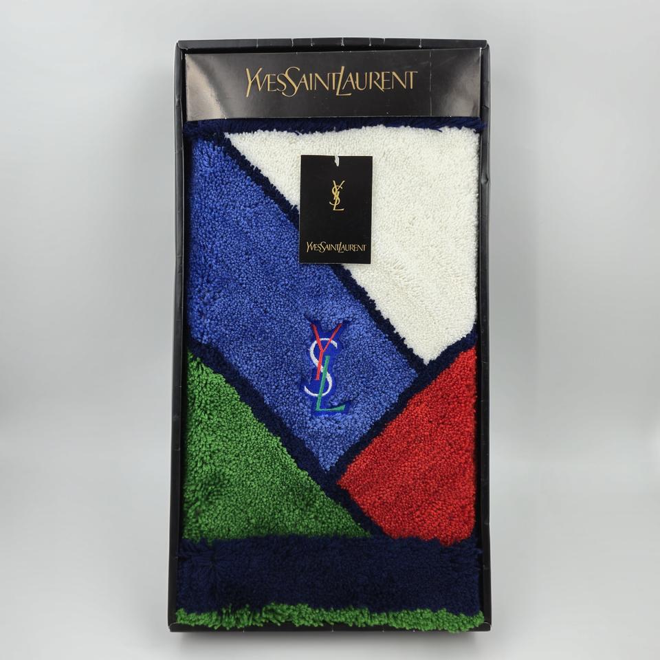 YSL 입생로랑 러그/발매트