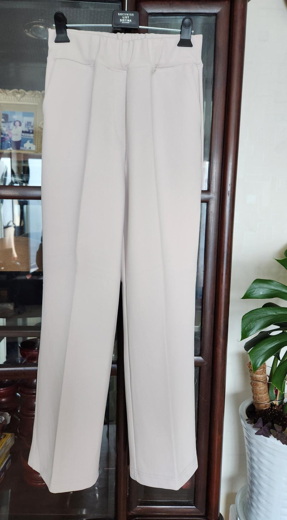 새옷.크림베이지융기모바지