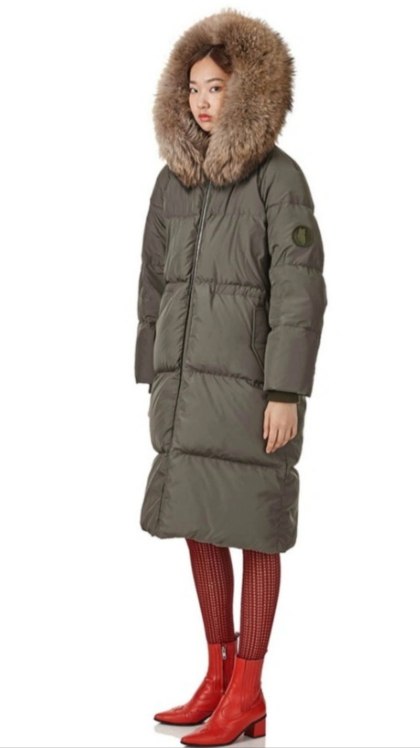 럭키슈에뜨 서현진 구스다운/36