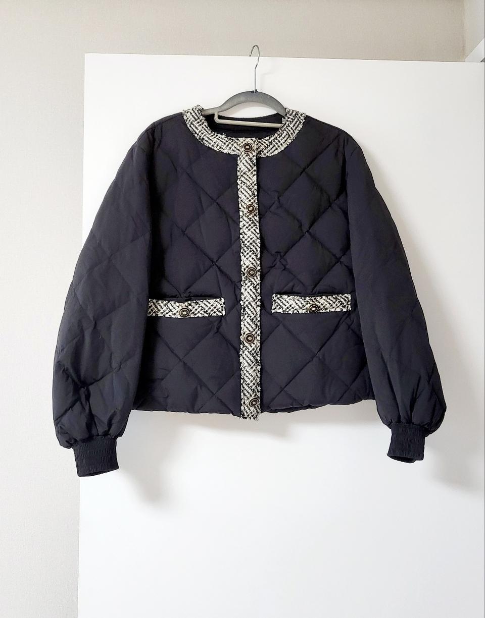 럭키슈에뜨 구스패딩/36