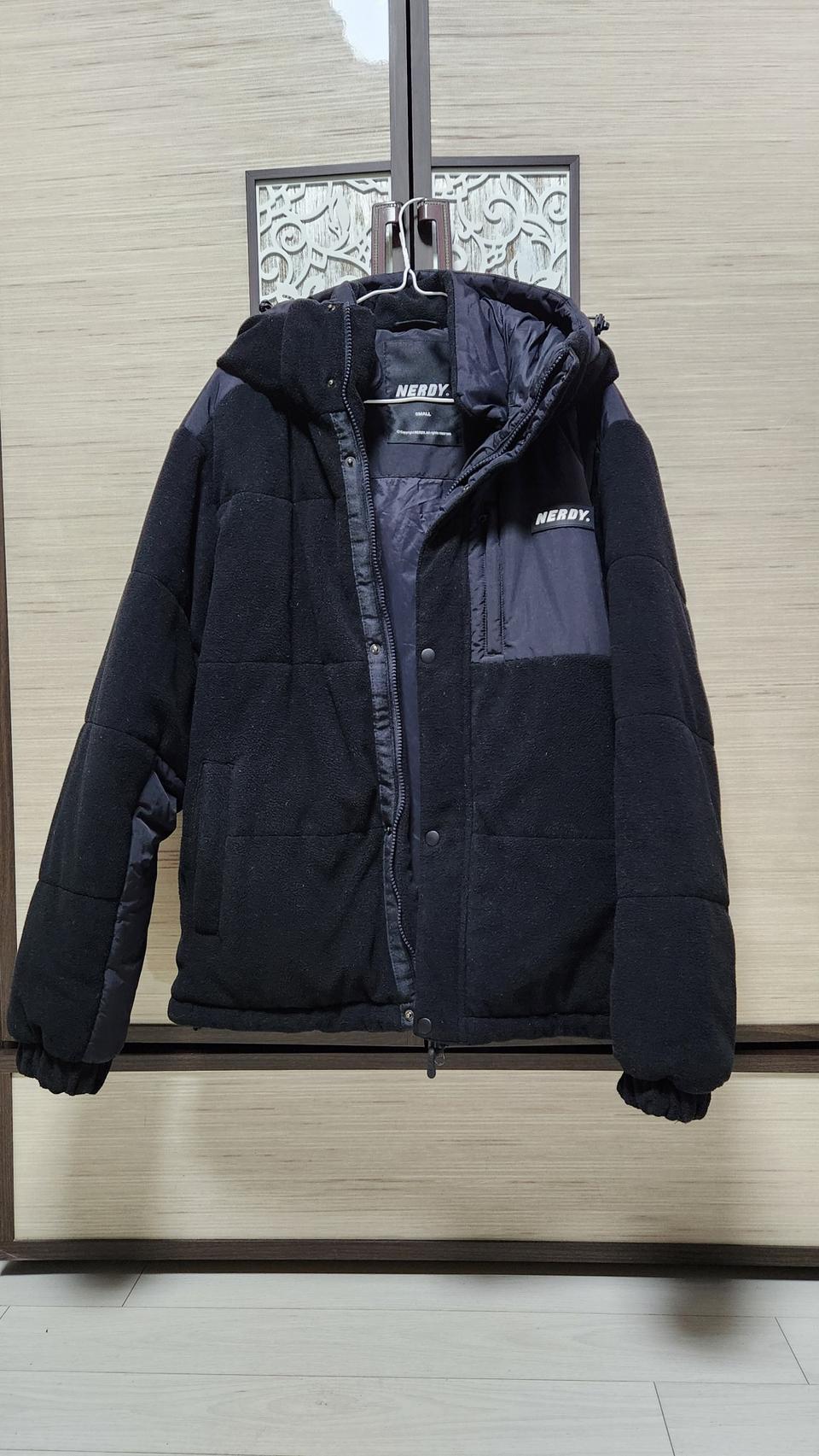 널디  후리스  패딩