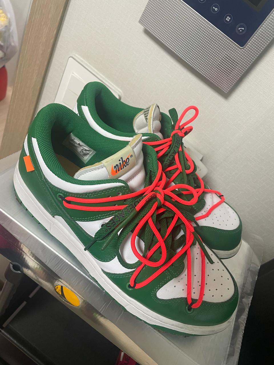 나이키 오프화이트 덩크 파인 그린 270 사이즈