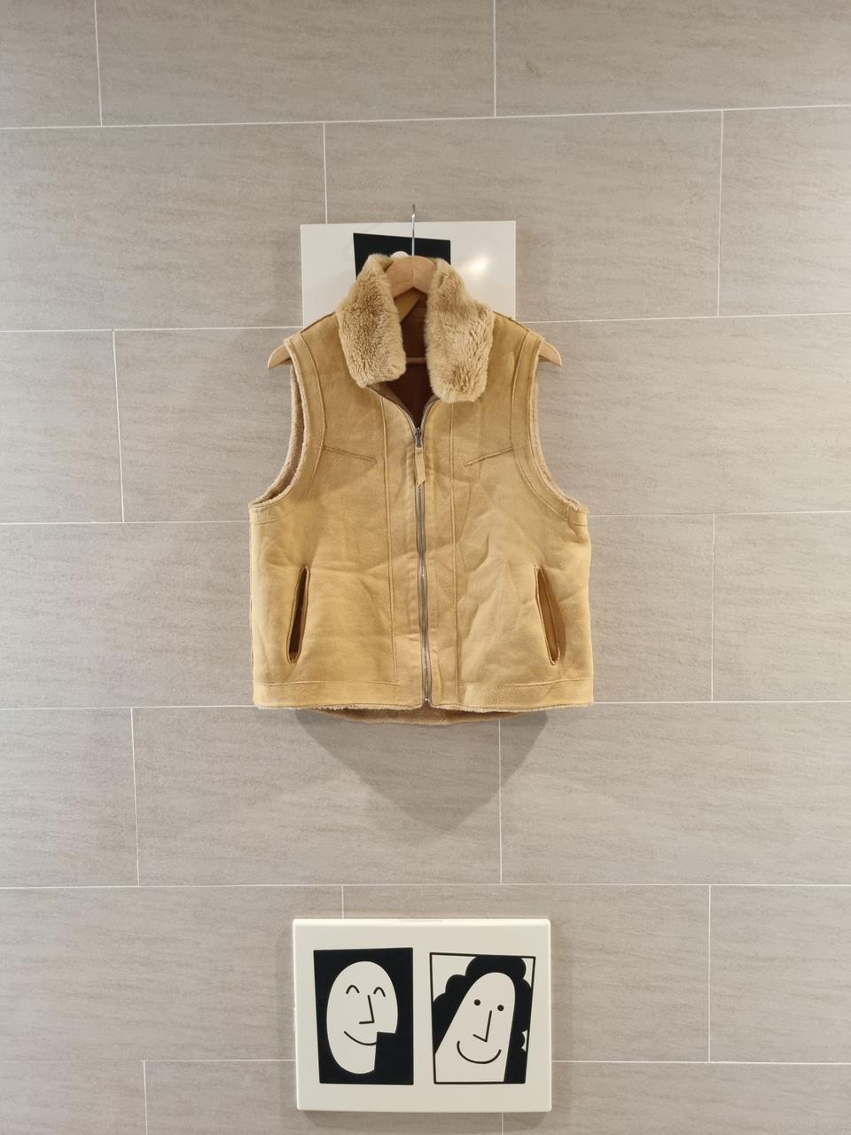 털과쎄무의~ 양면조화조끼