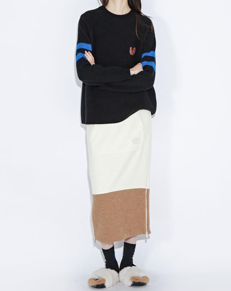 ㅡ럭키슈에뜨 도톰니트 롱스커트 36(55) 사이즈 여유