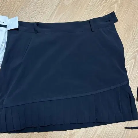 갤러웨이 골프스커트s사이즈 미니스커트{새상품}