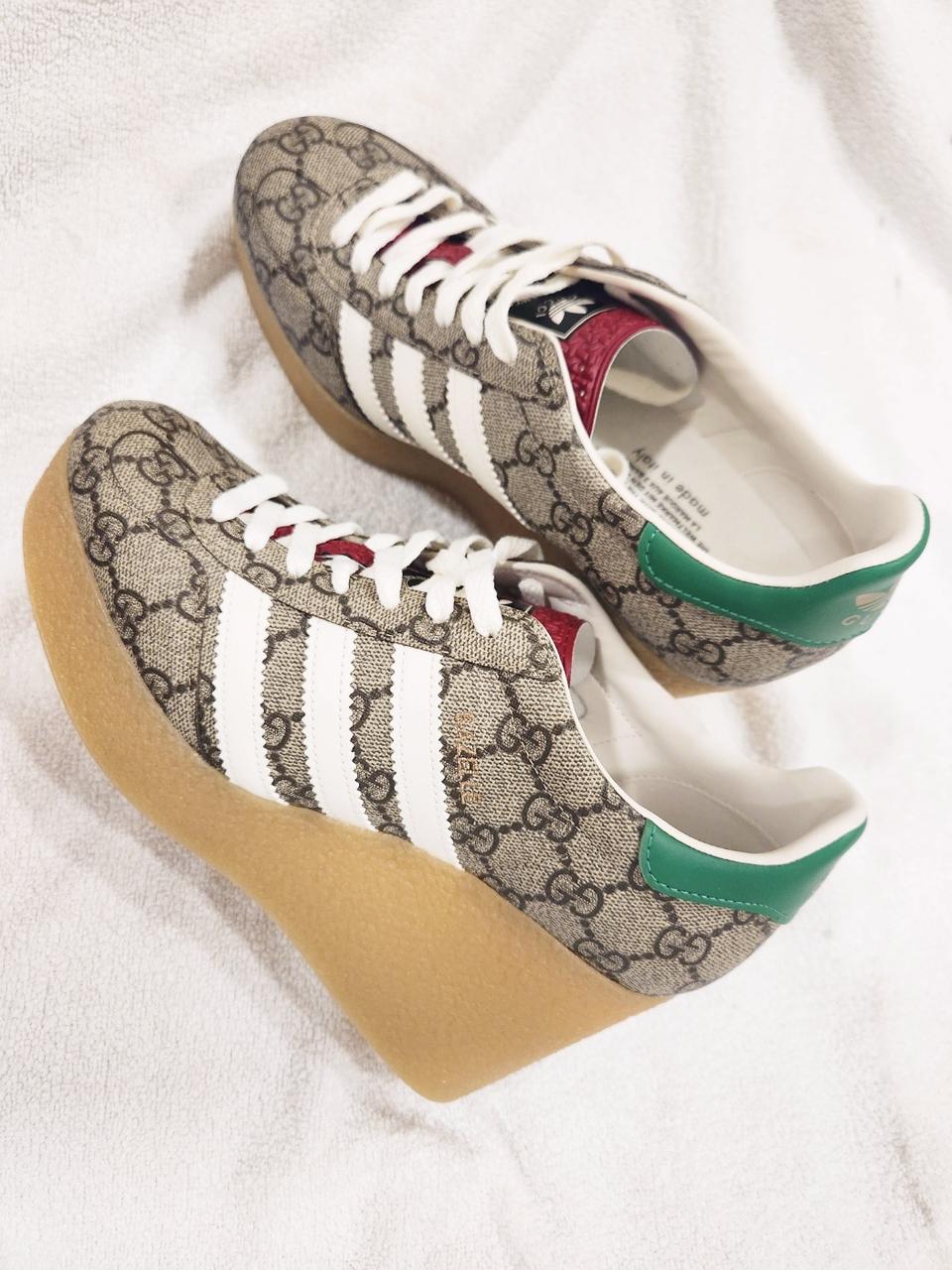 구찌 × 아디다스 콜라보 웨지힐 통굽 스니커즈 245