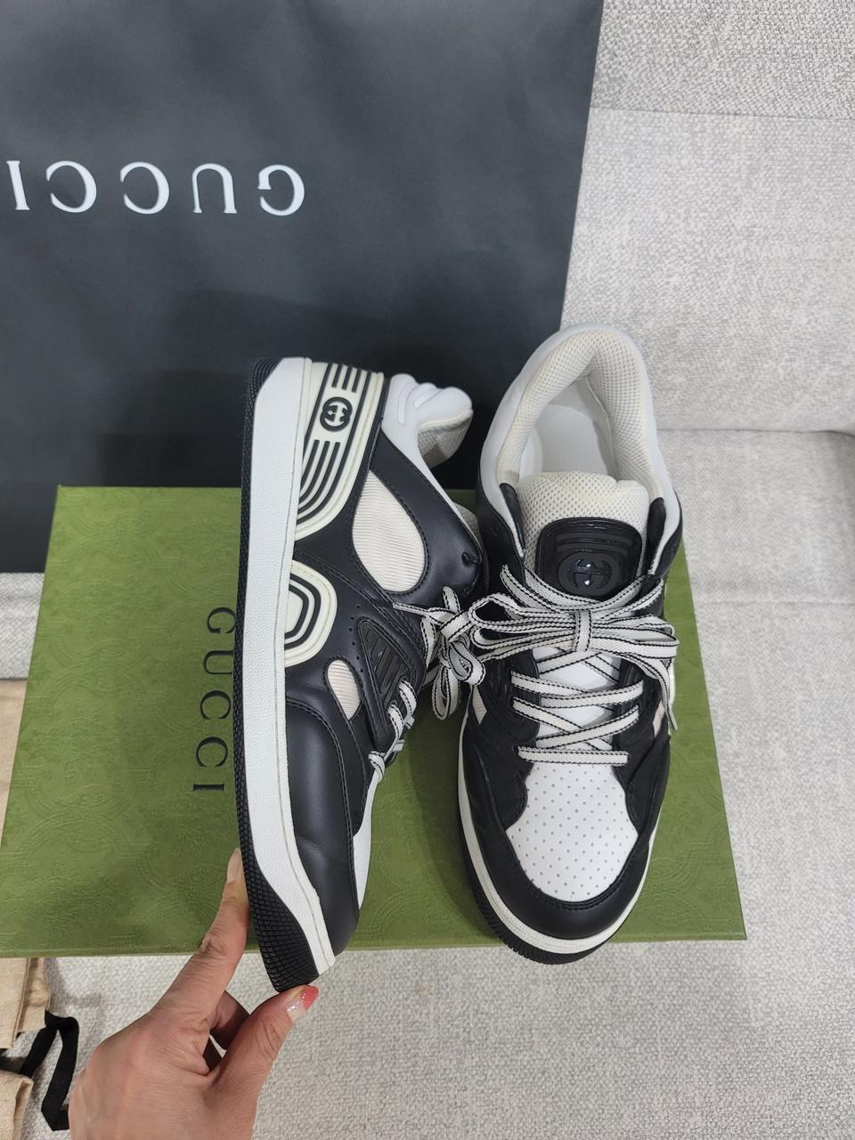 정품ㅡ구찌 스니커즈(거의 새것/ 풀박)