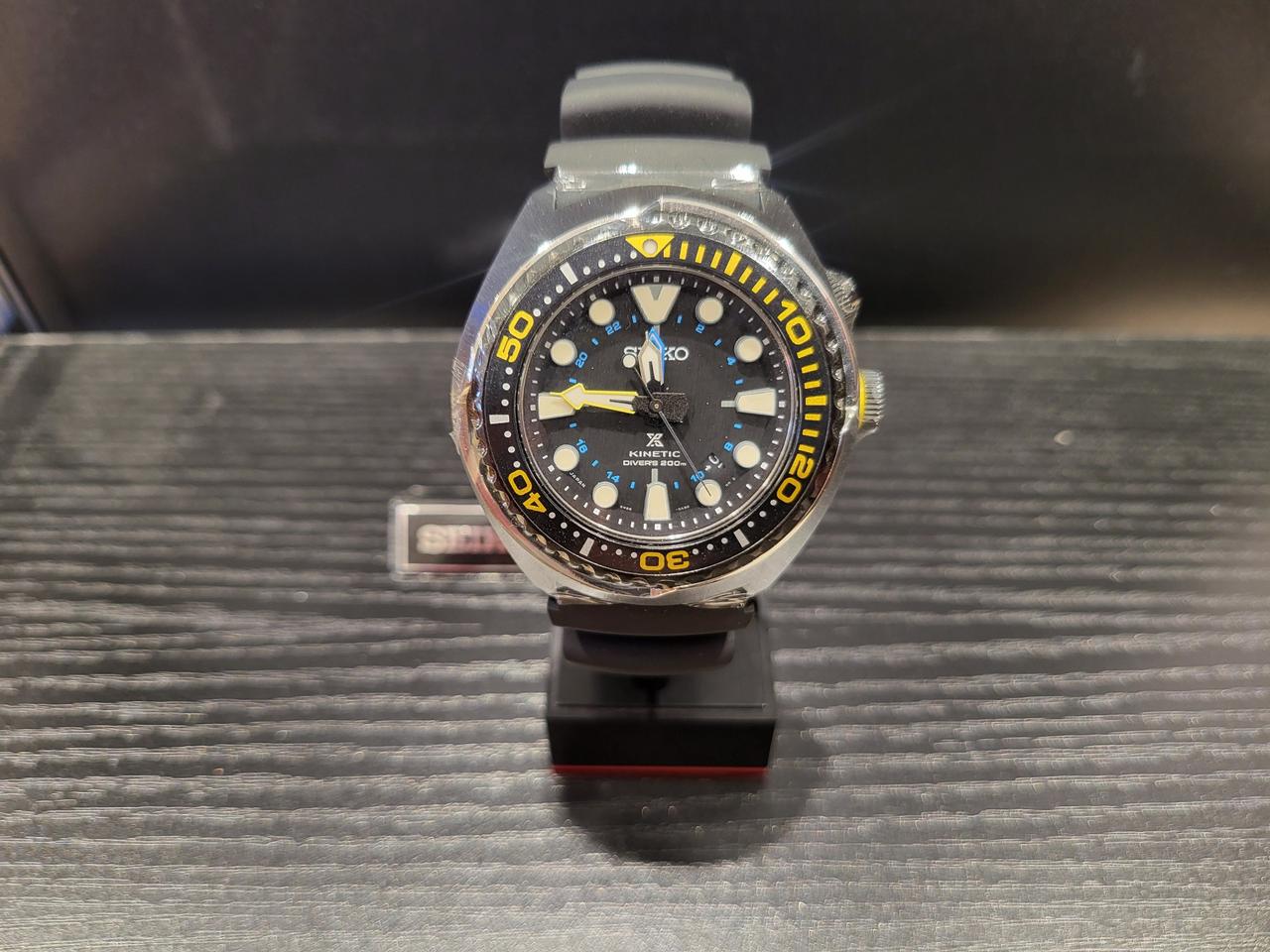 새상품 세이코 키네틱 다이버 시계