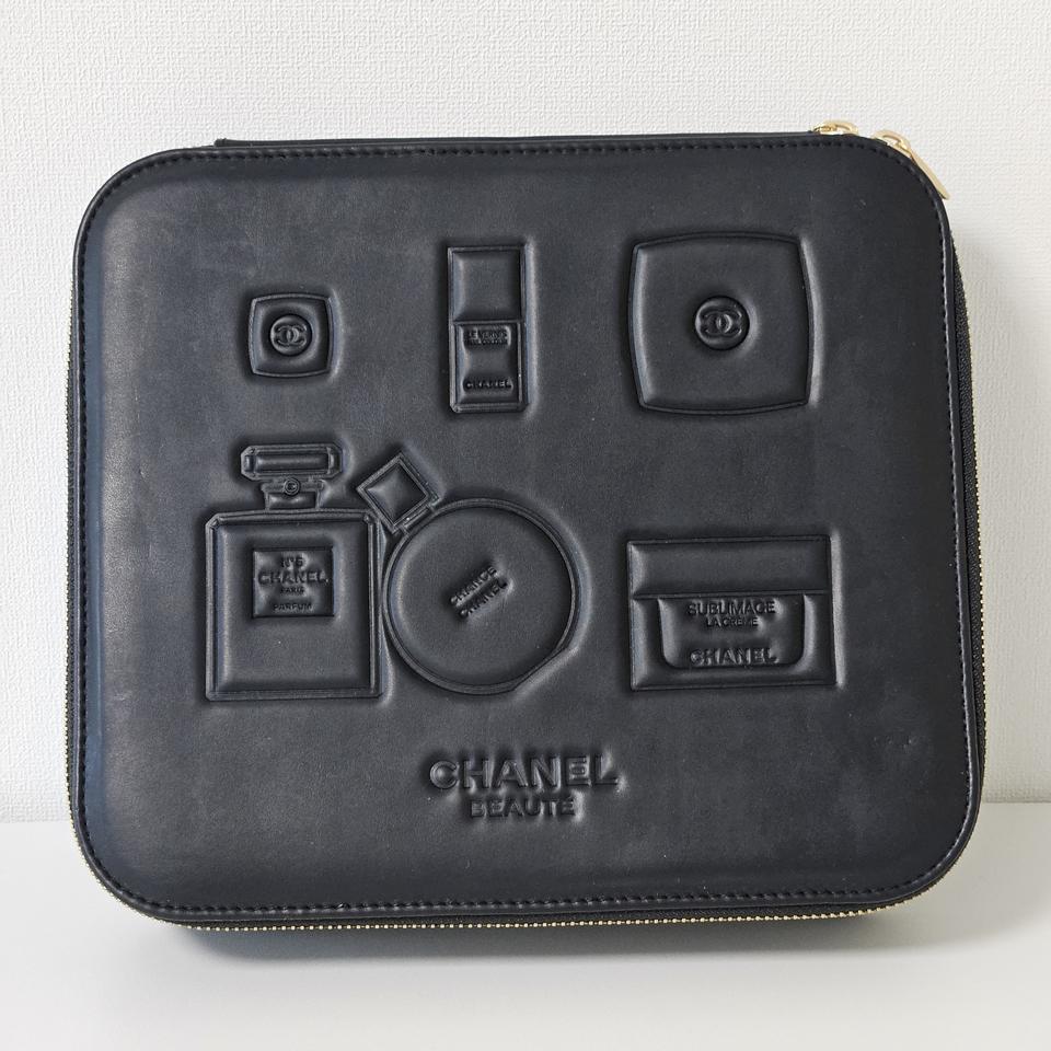 샤넬 뷰티 보관함 파우치