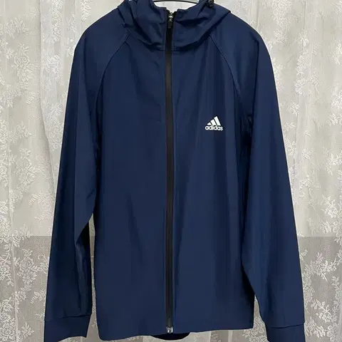 XL)아디다스 네이비 바람막이 후드집업 웜업