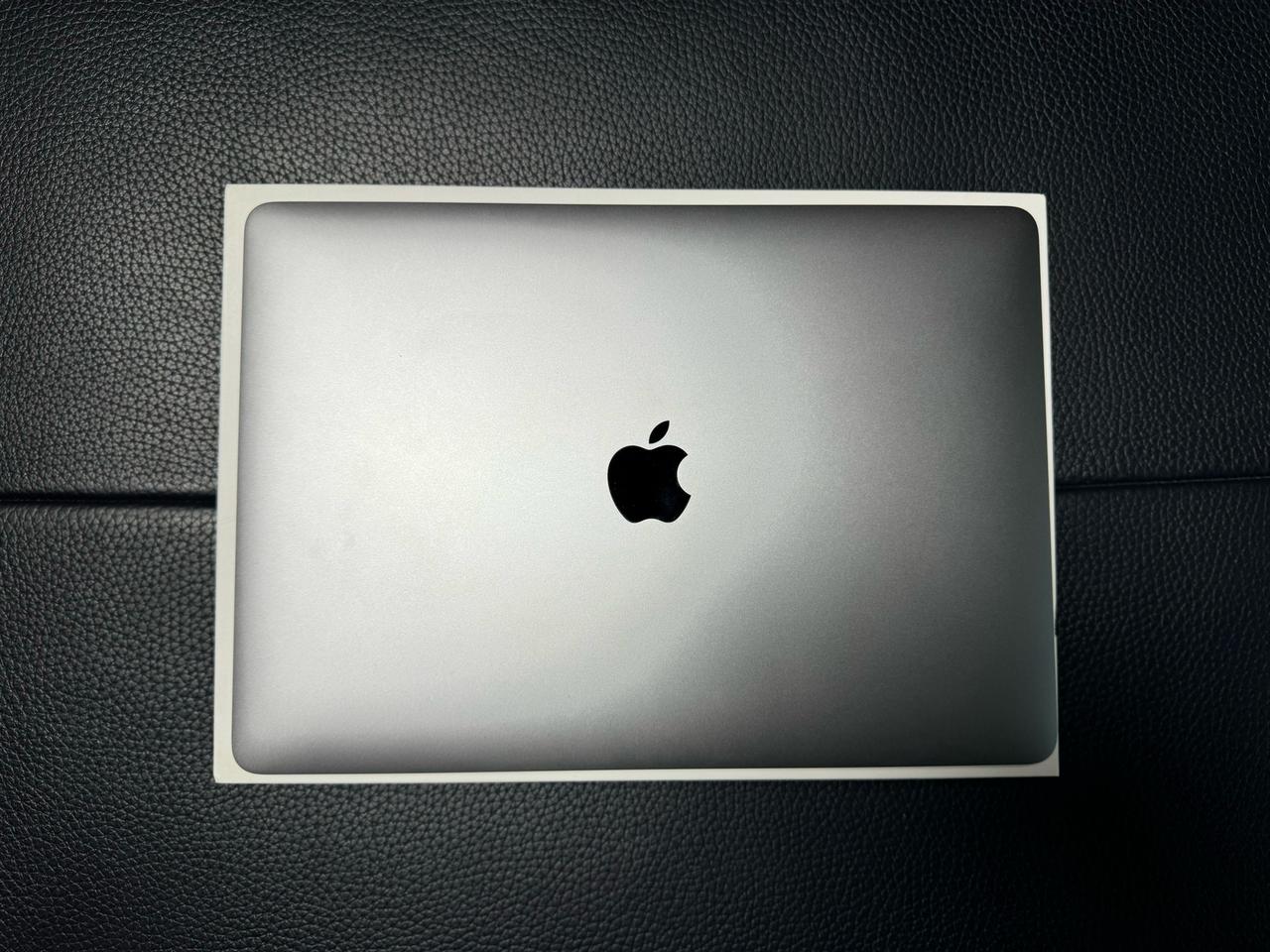 맥북에어 M1 8GB 256GB