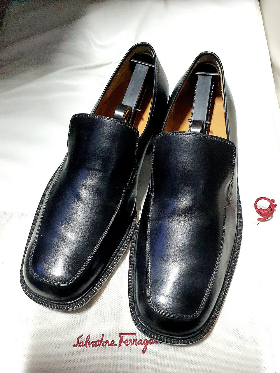 살바토레 페라가모 메탈로고장식 265