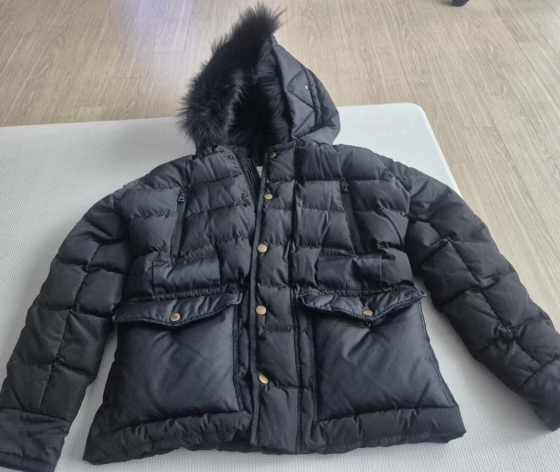 몽클레어패딩 사이즈3