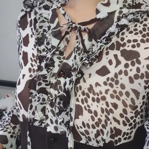 레오파드 쉬폰 블라우스
