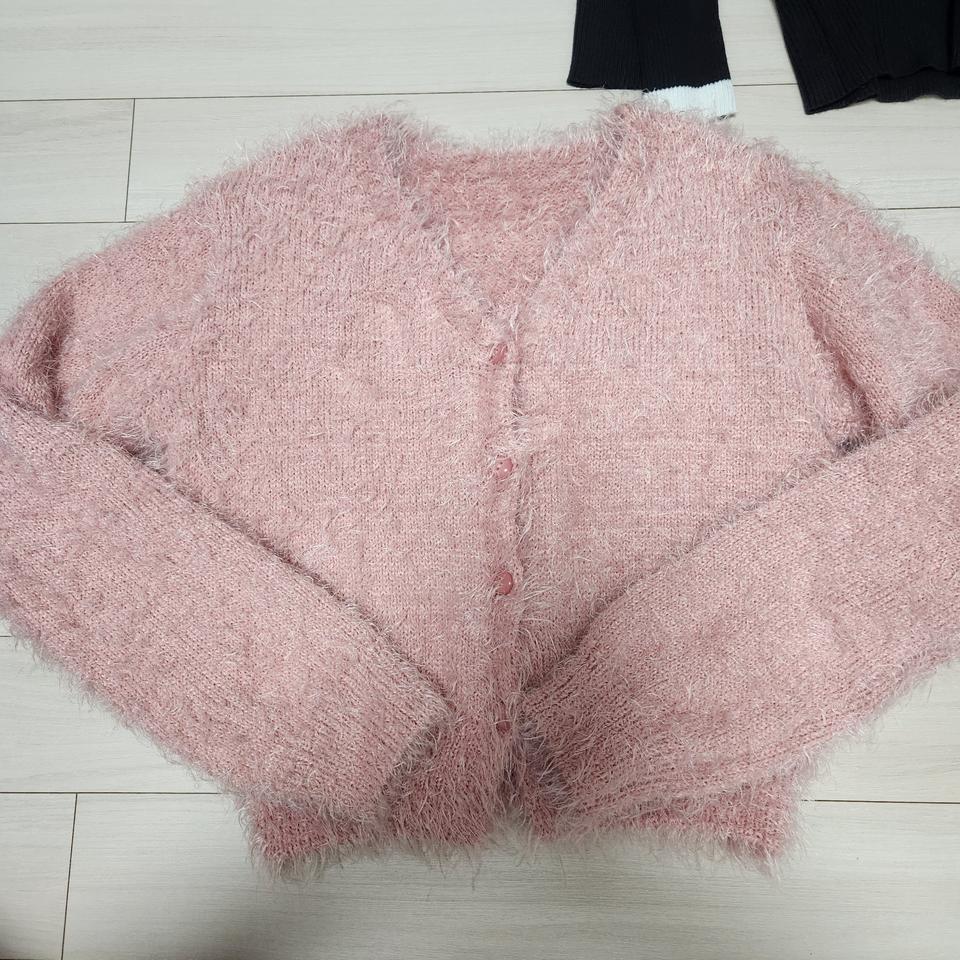 여리여리 솔잎사 앙고라가디건