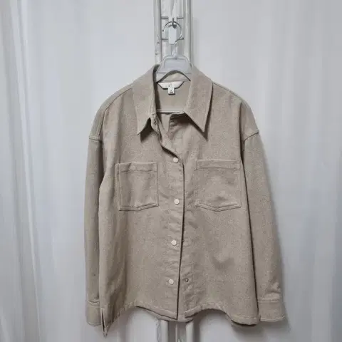 J BY 정구호 울 남방