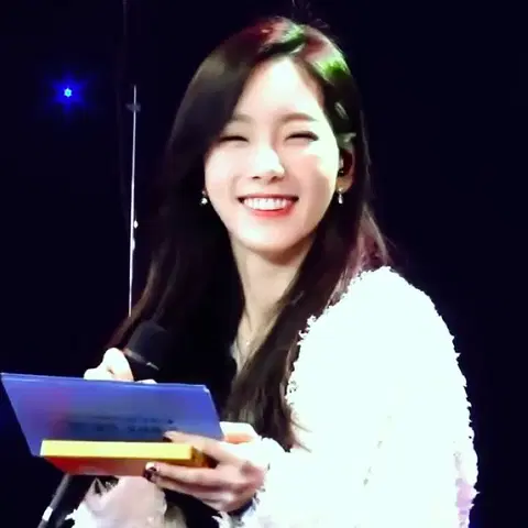 태연님 착용st 진주 큐빅 귀걸이 + 목걸이 세트