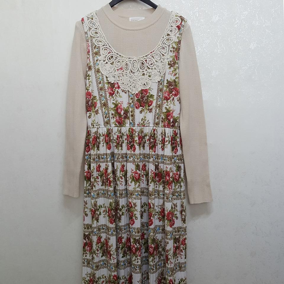 가격인하 밸리걸 레이스넥 플라워 민소매 맥시원피스