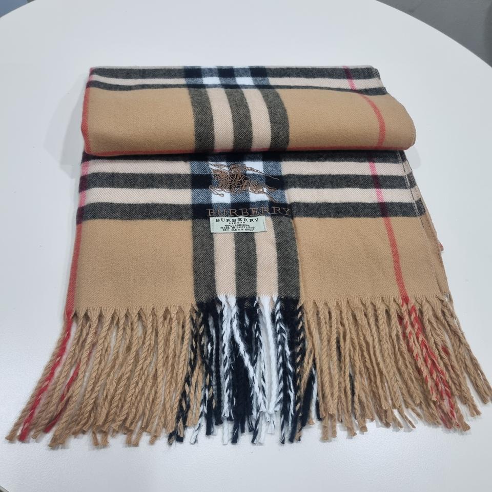 (주말특가) 새상품 버버리 캐시머어 숄 버버리 캐시미어머플러