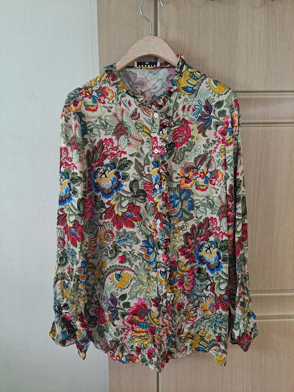 산드로 블라우스