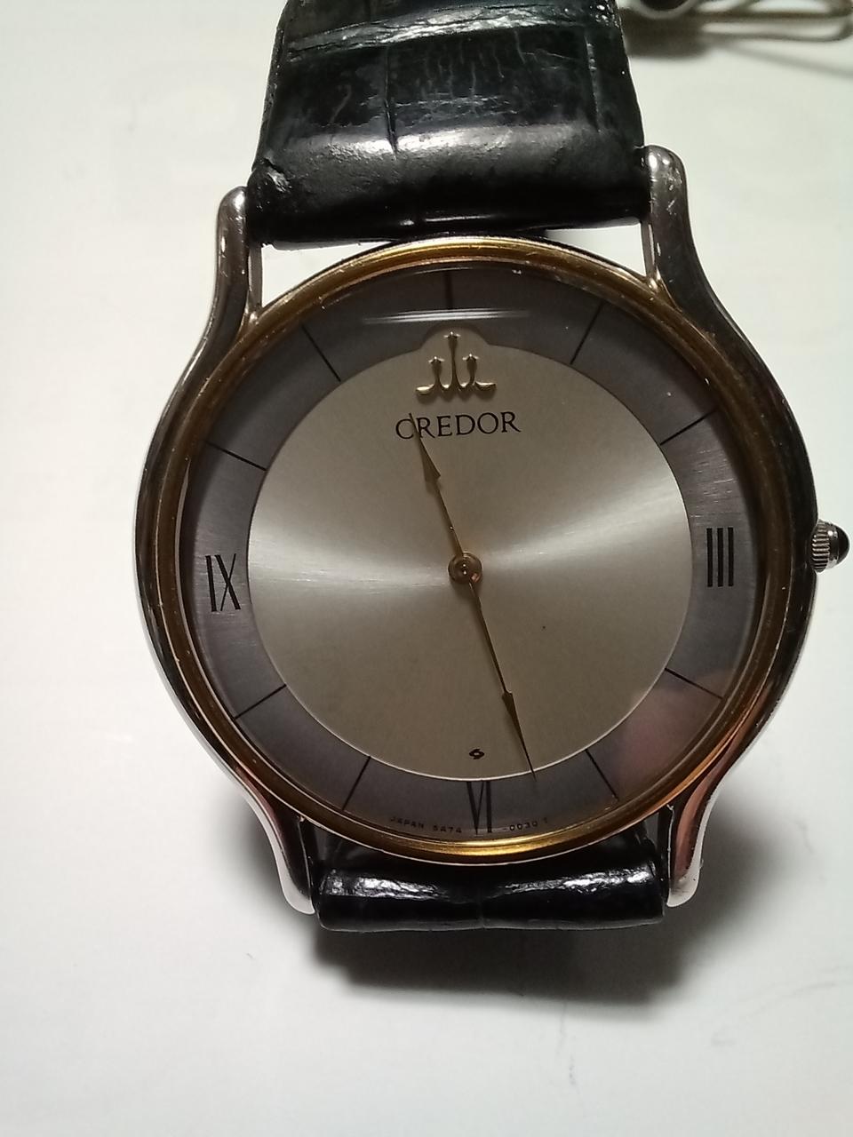 크레도르男 18k베젤 5mm울트라씬 남녀공용32mm사이즈