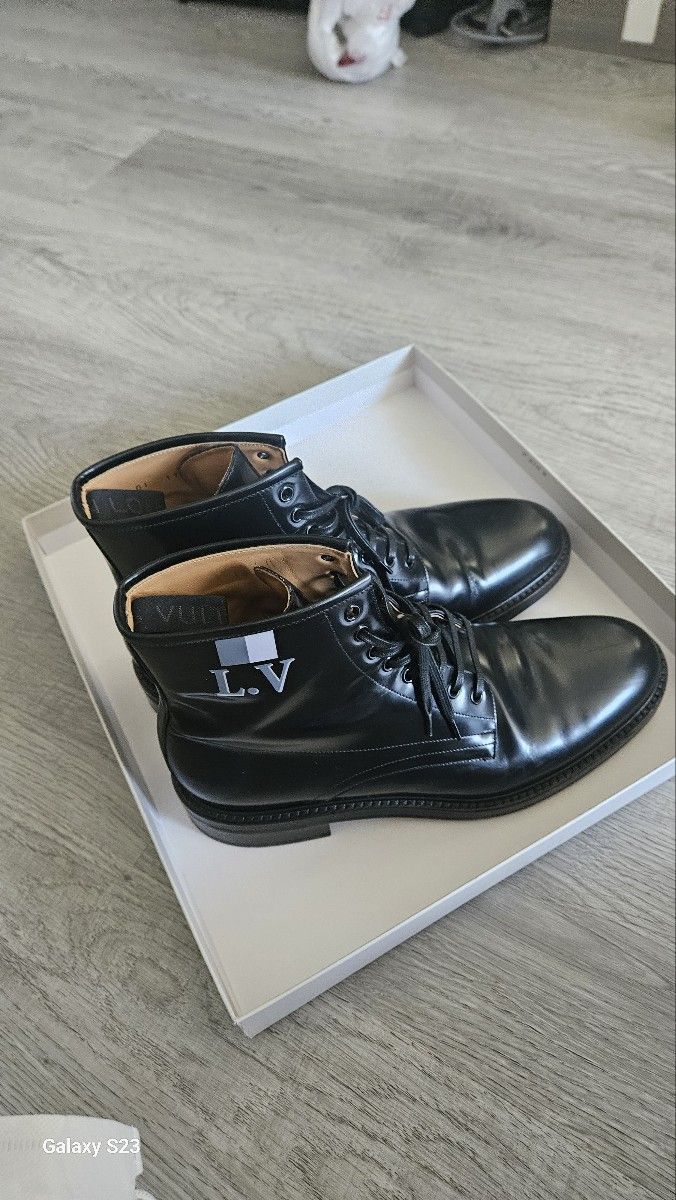 루이비통남성부츠