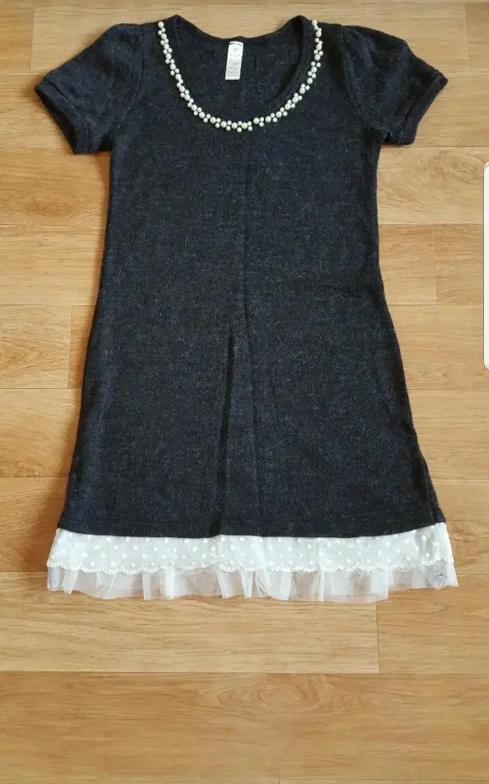 진주넥 반팔 니트원피스 ( 차콜그레이ㆍ미사용품 ) 팝니다!!