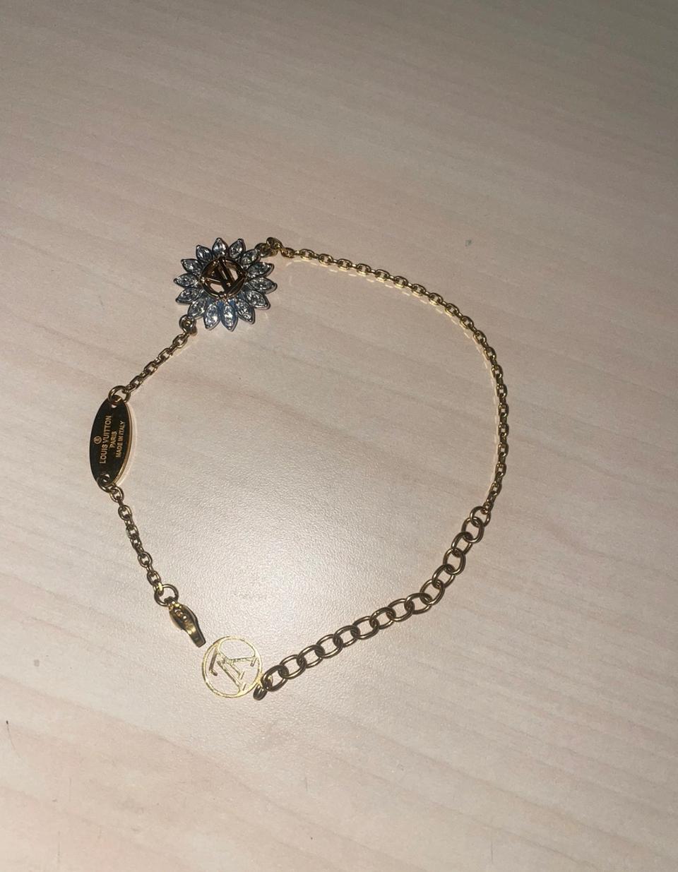 루이비통 팔찌 팝니다