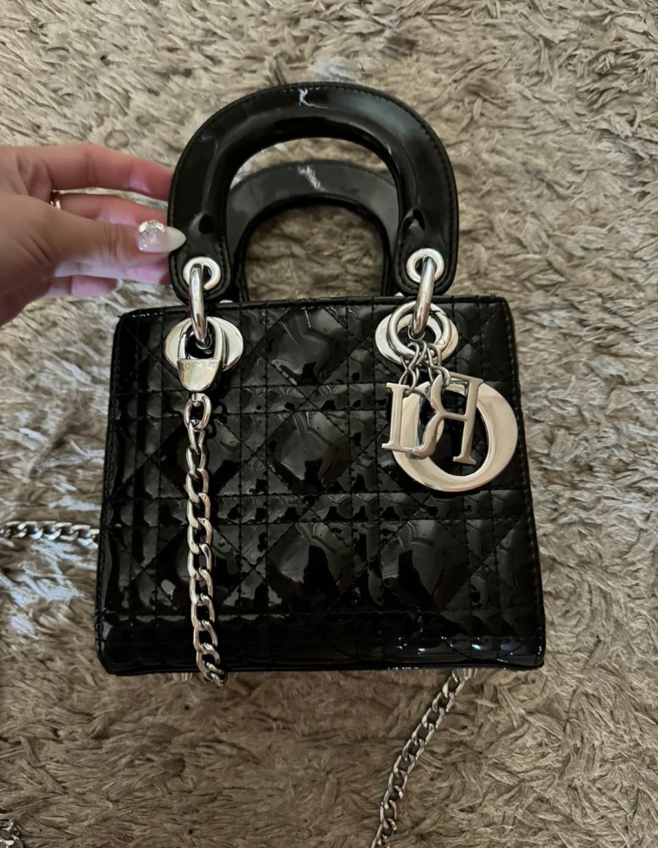 디올 가방 팝니다