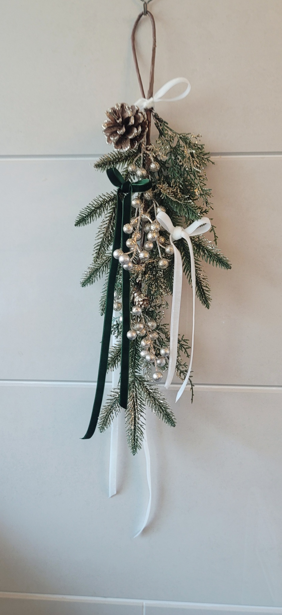 (새상품)고급 화이트 스와그 롱리스/인테리어소품,조화/크리스마스트리