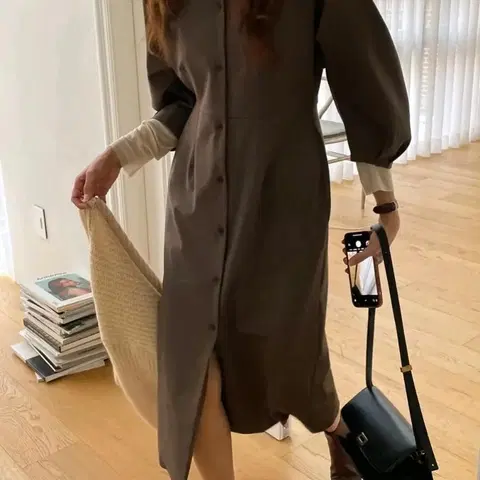 페미니크 새제품 원피스 팔아요