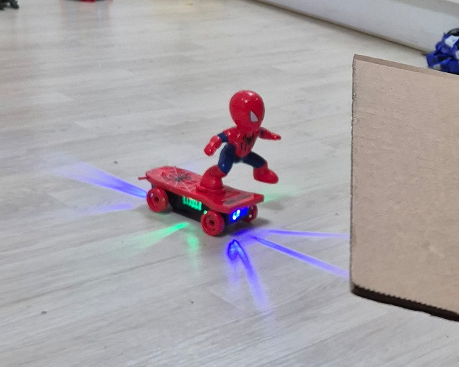 스파이더맨 스케이트보드 장난감 새상품