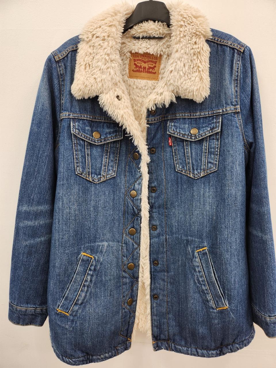 리바이스 양털 여성 청자켓 M사이즈
