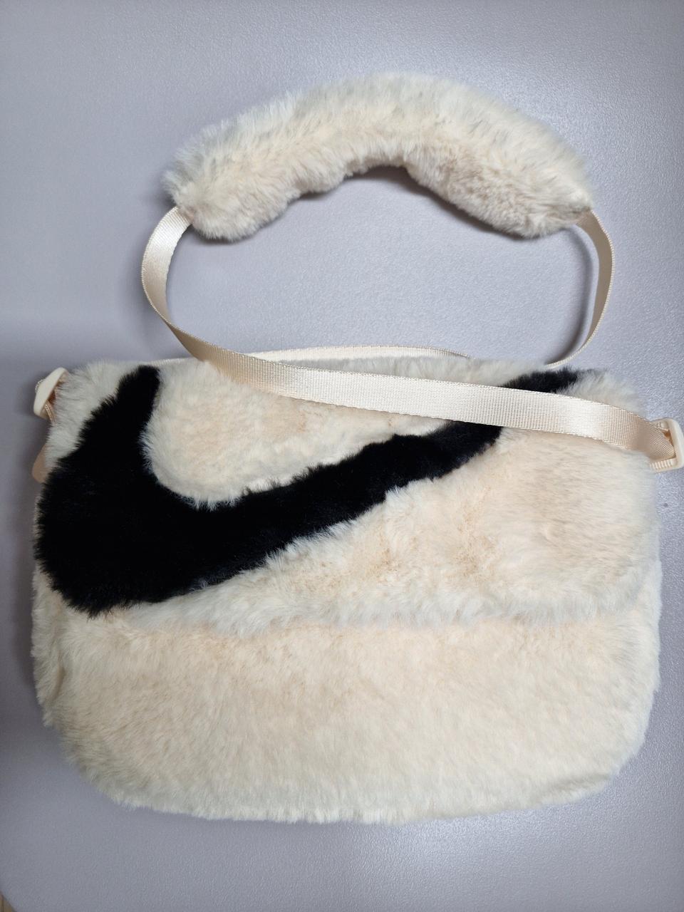 나이키 퍼 가방