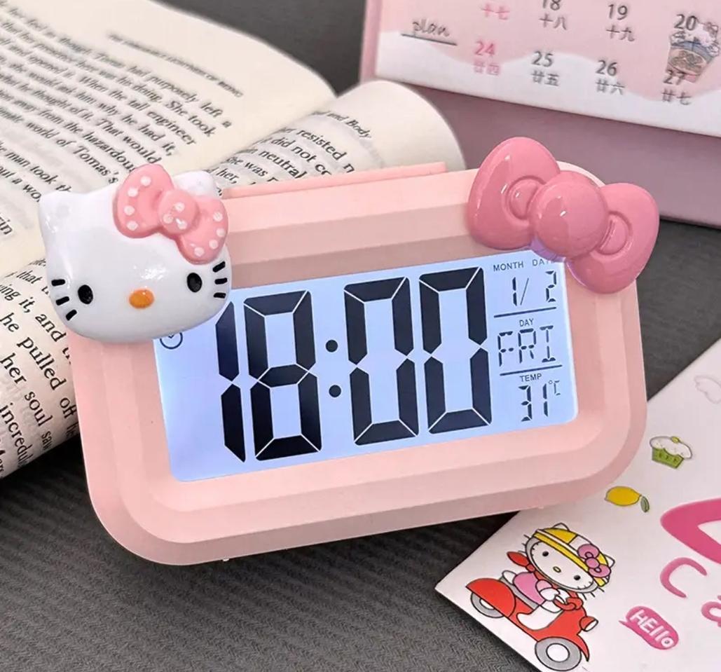 산리오 헬로키티 야광 알람시계 (새상품)