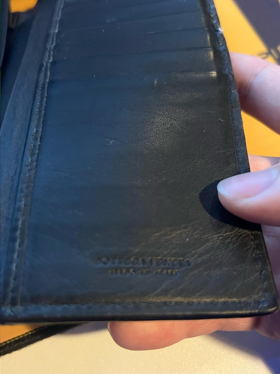 보테가베네타 인트레치아토 장지갑