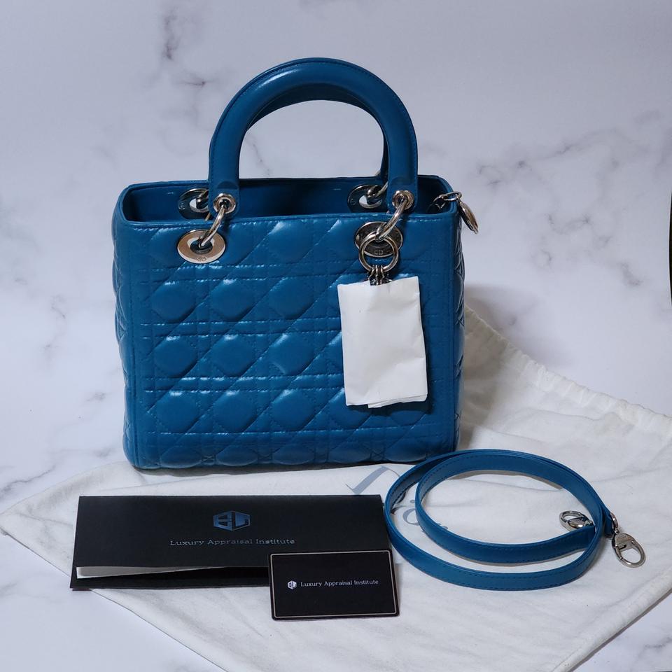 디올 레이디백 유색 블루 미디움 새상품급