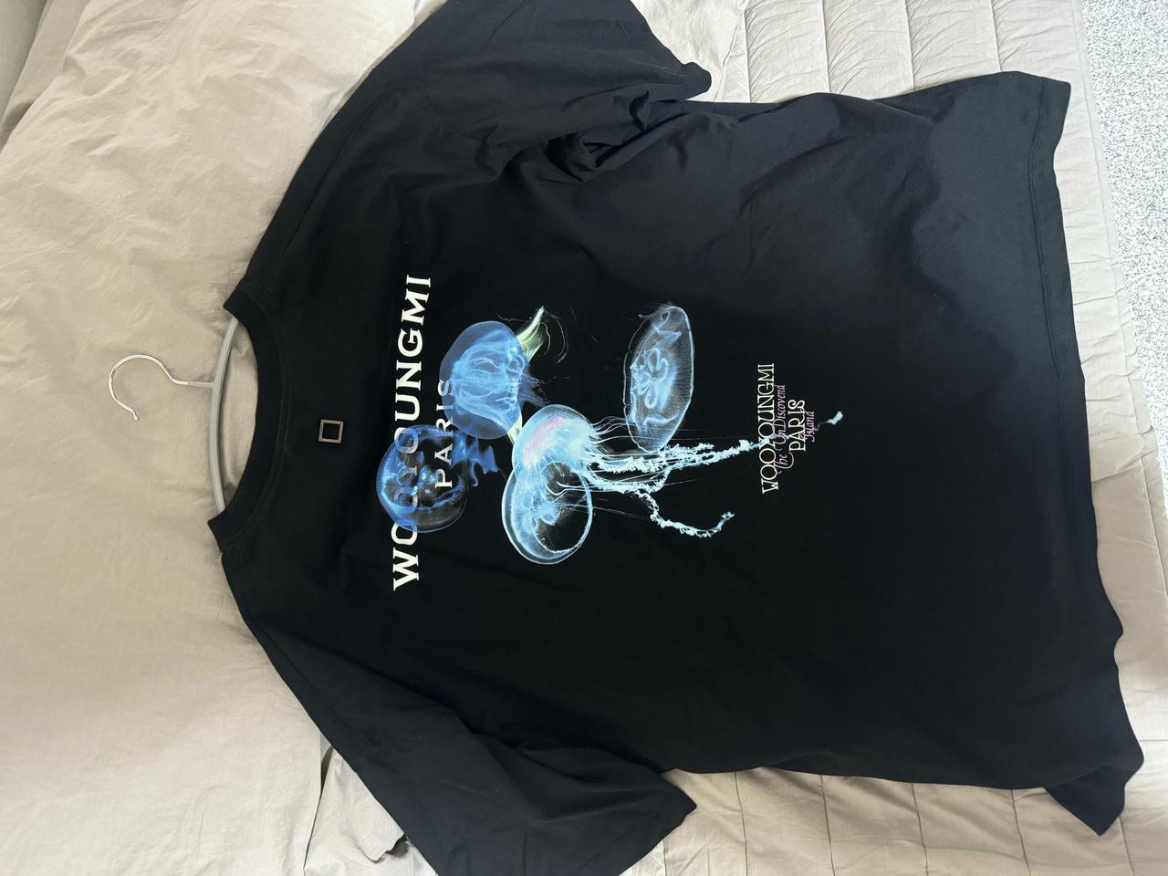 우영미 티셔츠 실착4-5회 입니다 상태 최상 입니다