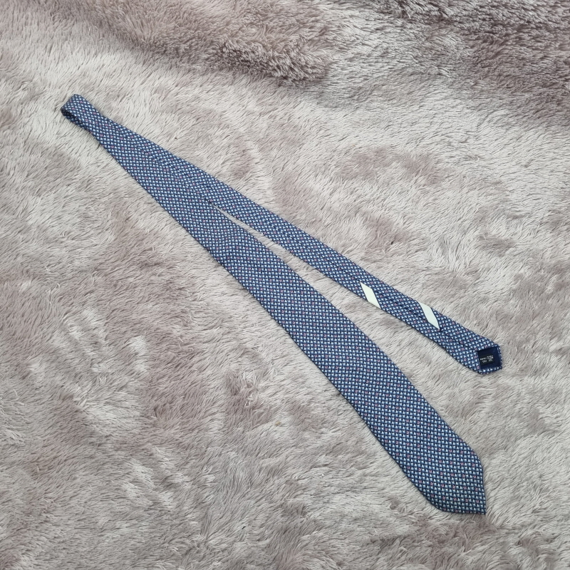 남 살바토레페라가모 블루 넥타이 Z5982